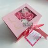 Hộp Quà Màu Hồng 4 Hoa Mix Thắt Nơ (Son Ngắn)