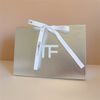 Túi Giấy Tam Giác Tom Ford Bạc 19.5x14x7cm