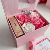  Hộp Quà Màu Hồng 4 Hoa Mix Thắt Nơ (Son Ngắn) 