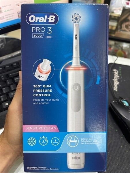  Bàn chải điện Oral-b Pro 3 3000 Sensitive Màu Trắng 