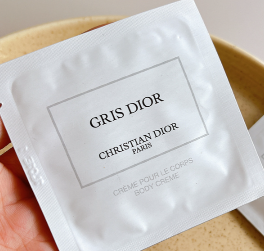  Sample Gói Dưỡng Thể Dior Gris Dior Body Creme 3ml 