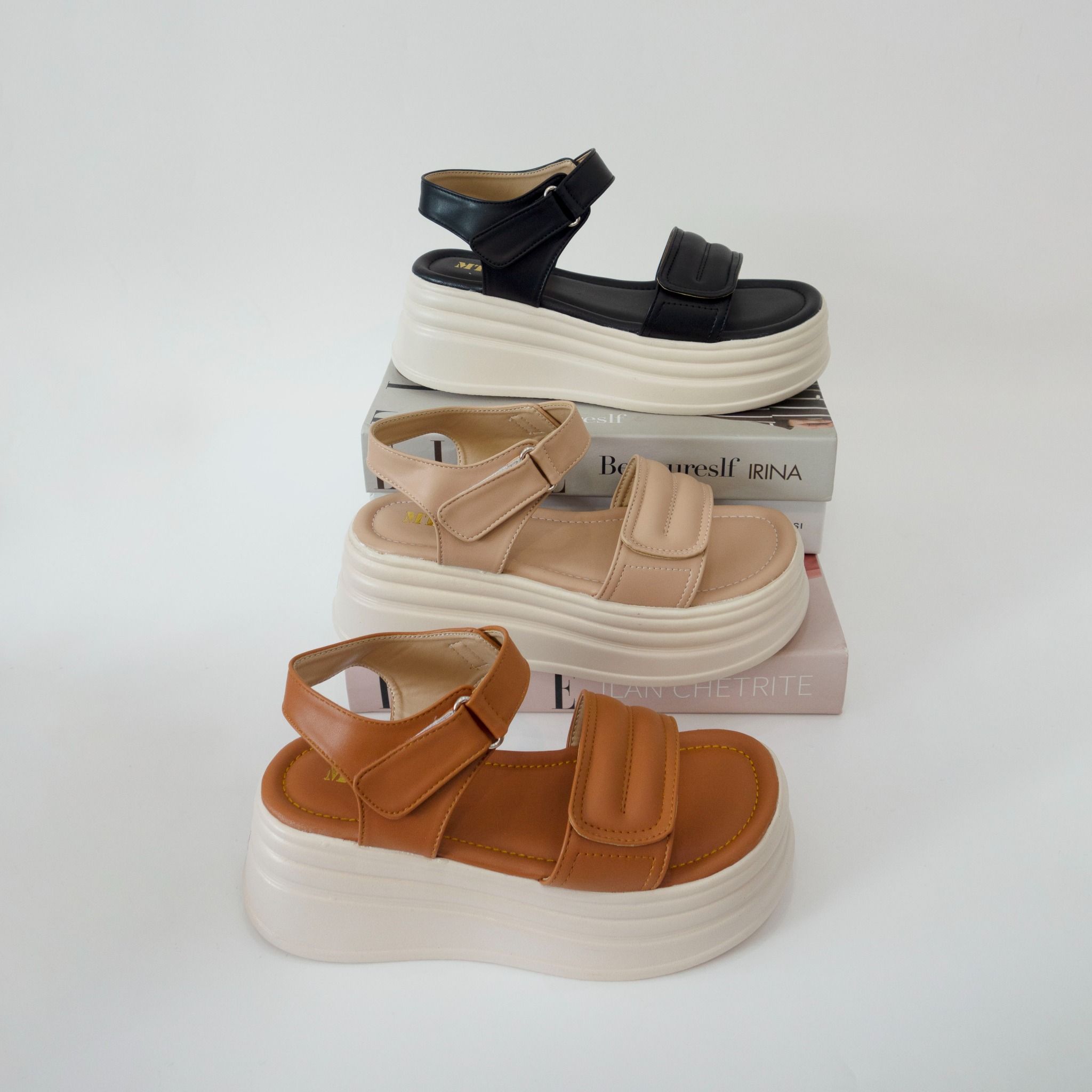  Sandal bánh mì quai dán 6cm 112 