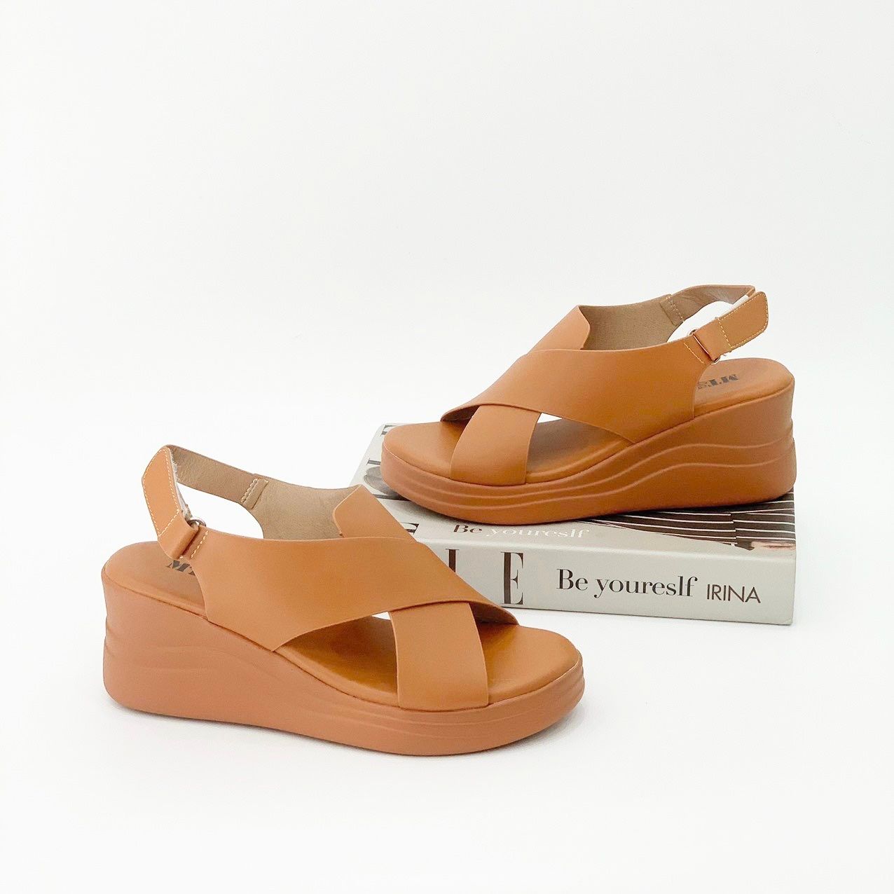  Sandal bánh mì quai chéo 7cm 124 