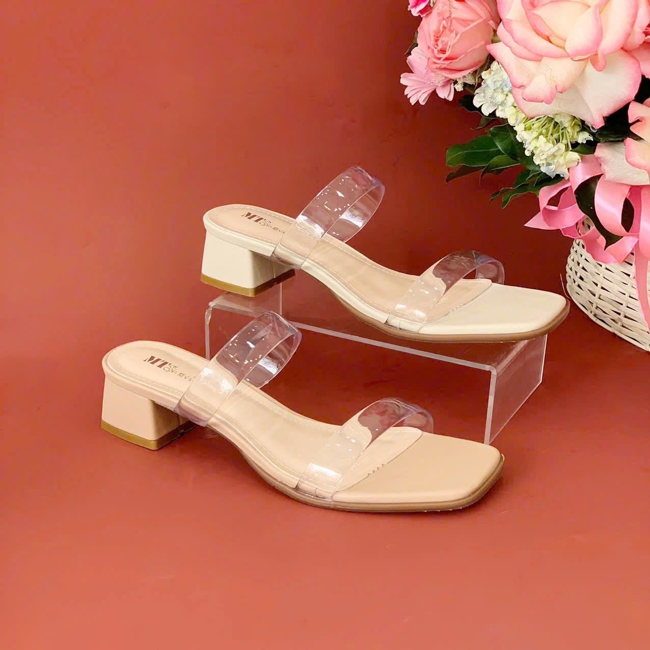  Dép guốc quai trong suốt tiện lợi MT2506 