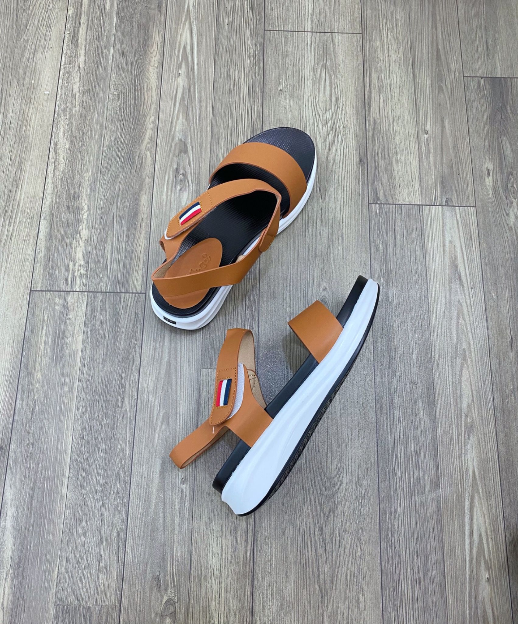  Sandal bánh mì quai ngang 5cm MT920 