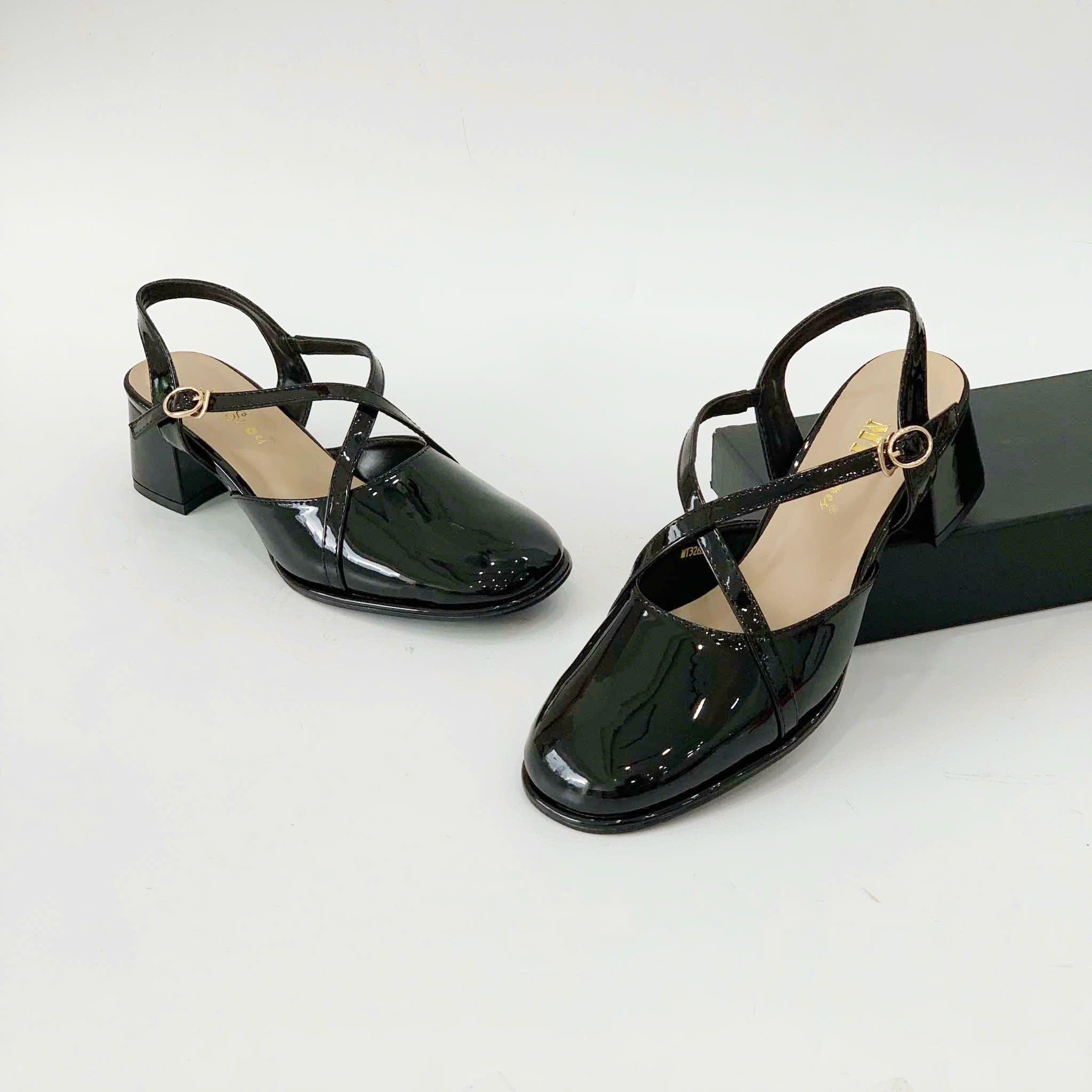  Sandal sục nữ phối 2 quai chéo mảnh 5cm MT3262 