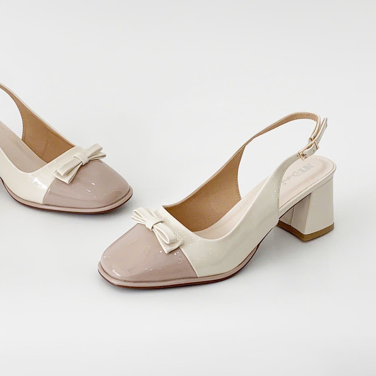  Giày sandal  mũi tròn phối nơ xinh MT2521 
