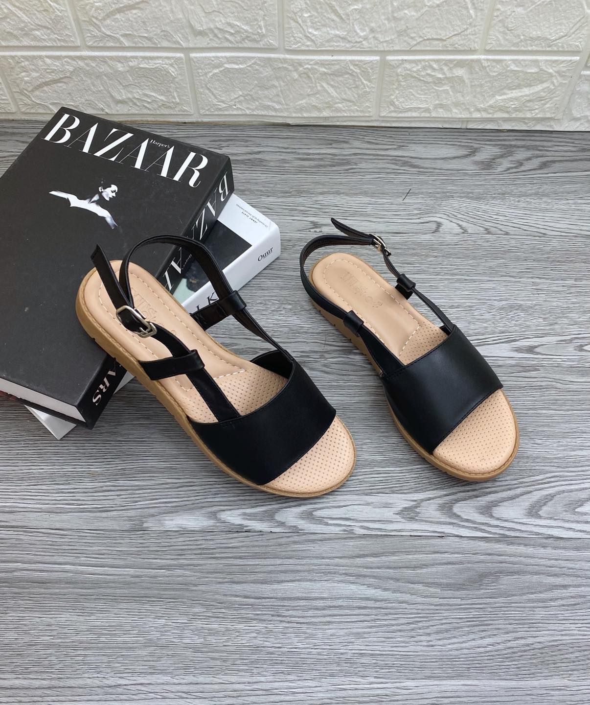  Sandal quai ngang bảng to, đế bằng 3cm  MT01 