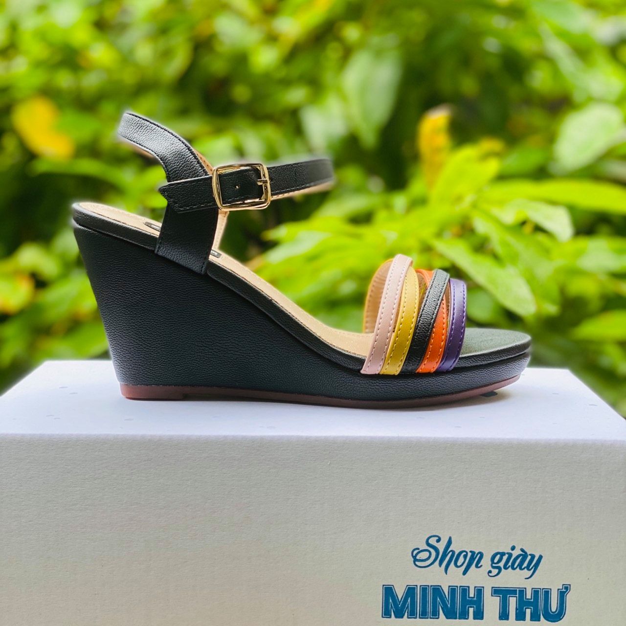  Xuồng cao cấp quai nhiều màu MT384 