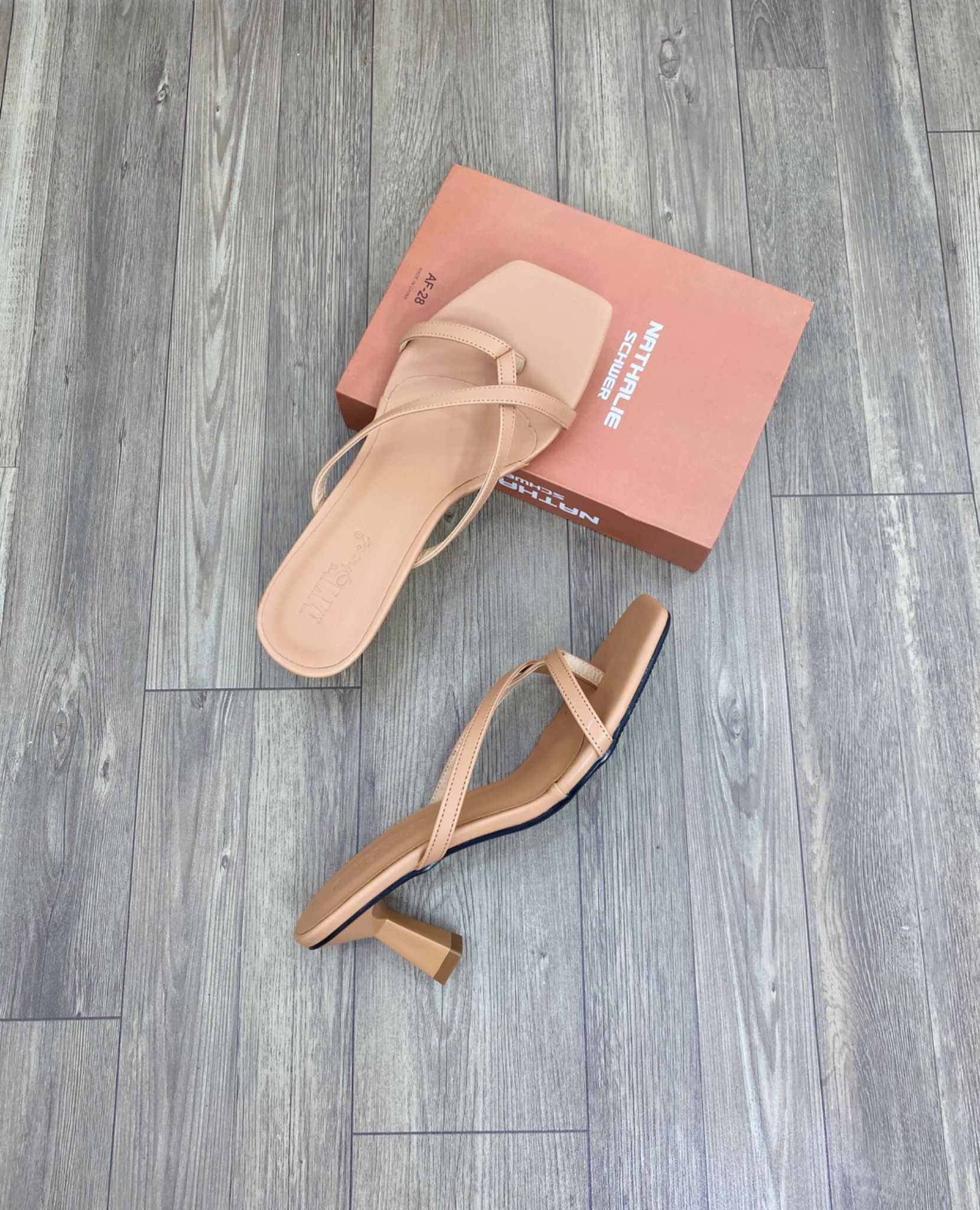  Guốc nhọn 5cm quai dây kẹp MT61 