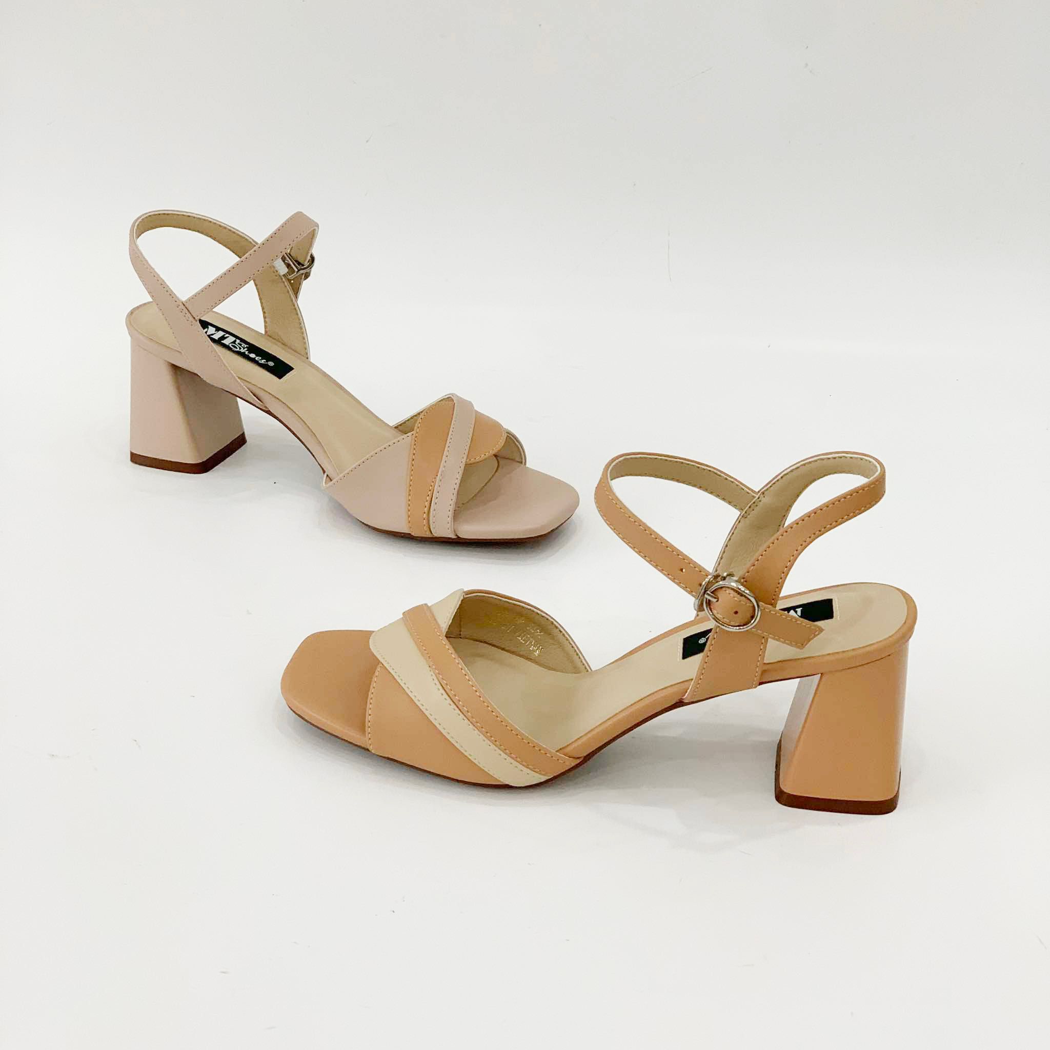  Giày sandal nữ quai đắp da , đế trụ 6cm 3268 