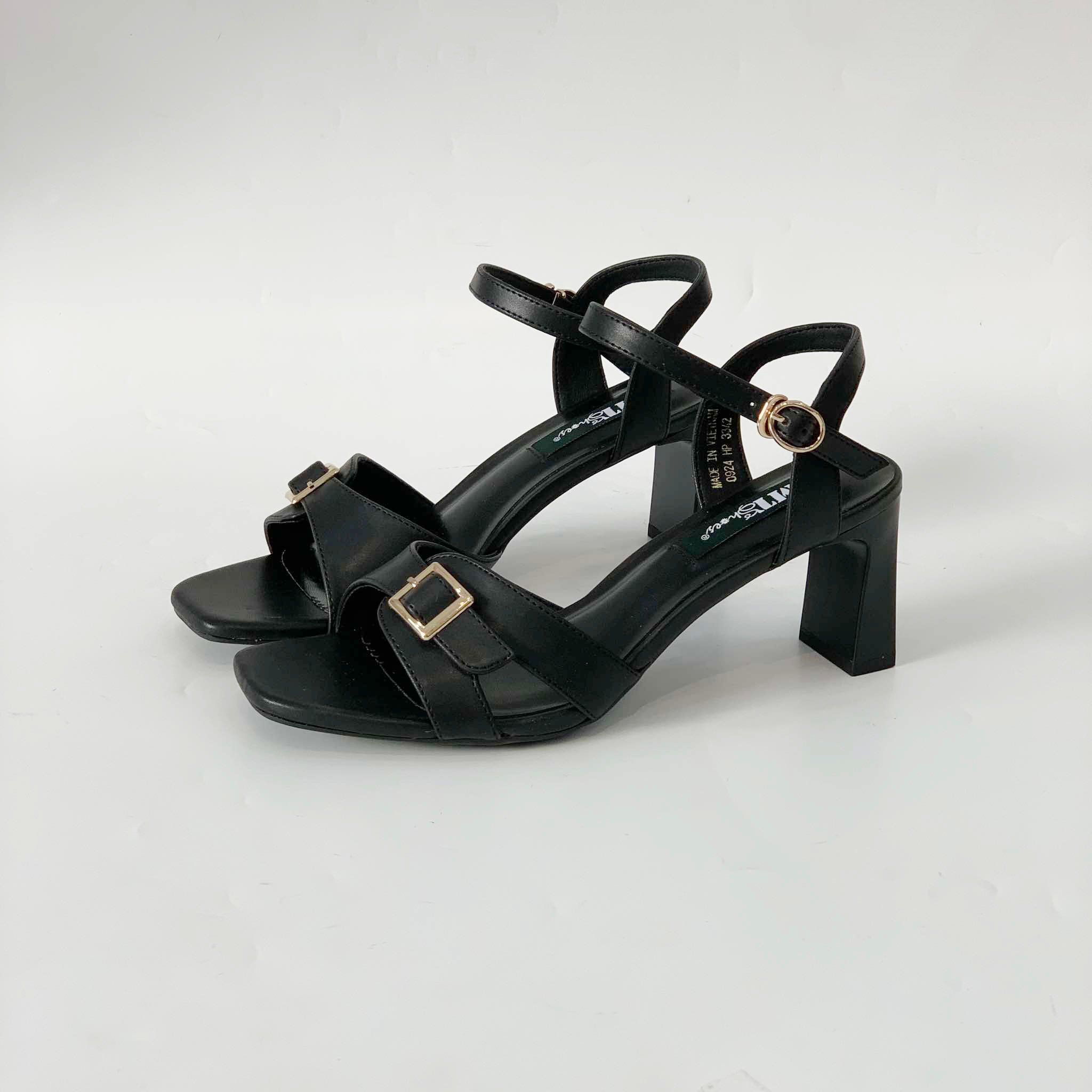  Giày sandal nữ quai ngang phối khóa vuông, gót trụ 7cm MT3223 