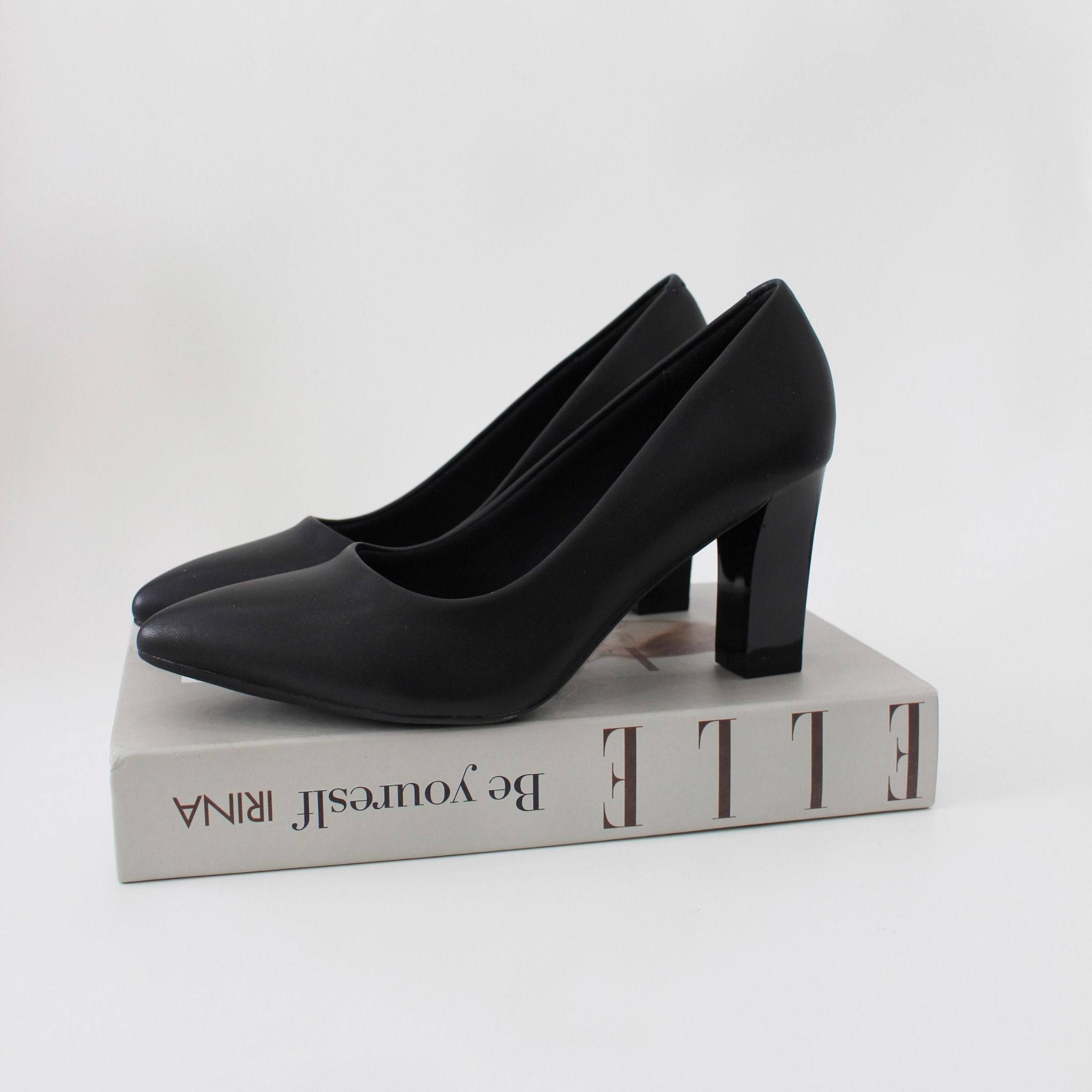  Giày cao gót trụ 7cm 556 