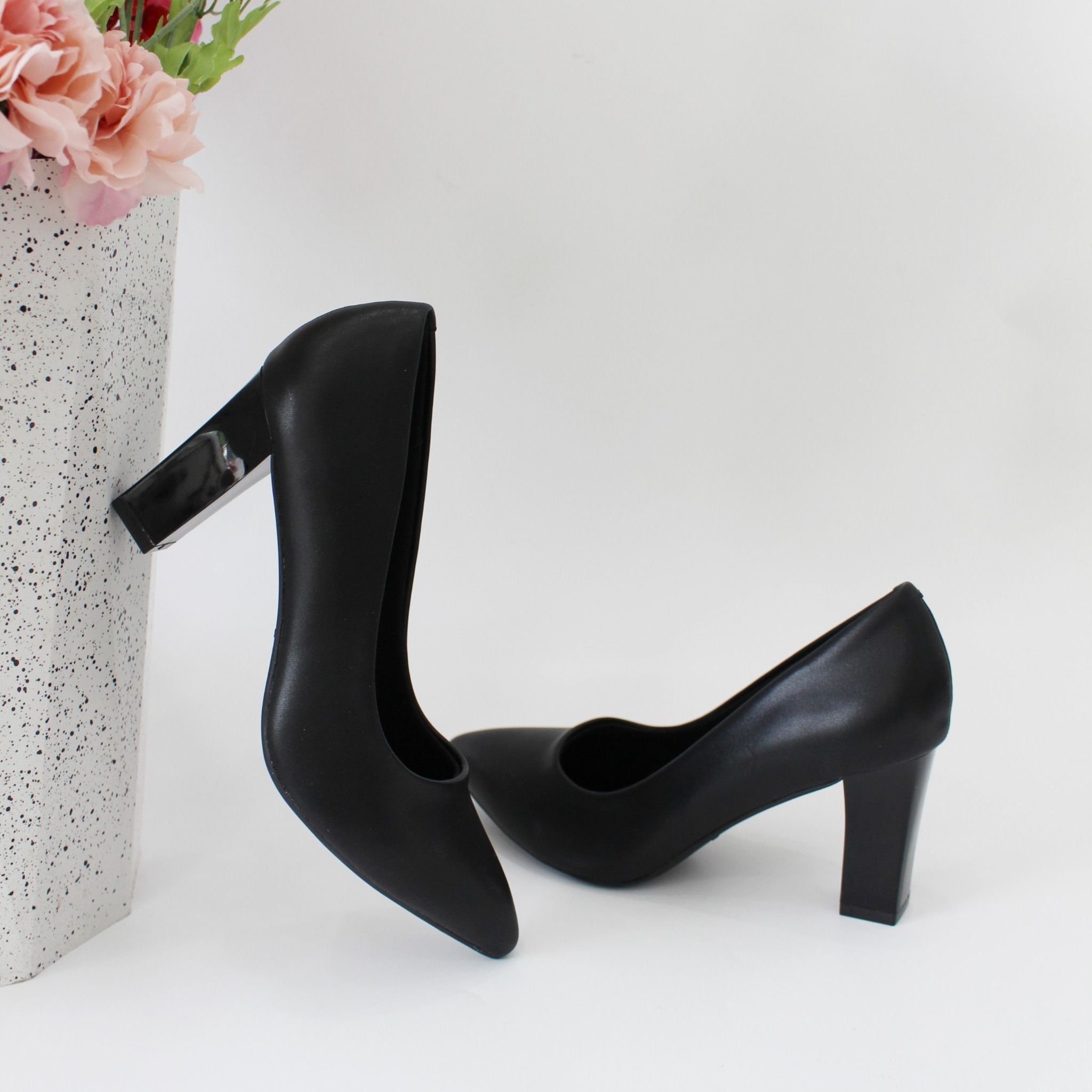  Giày cao gót trụ 7cm 556 