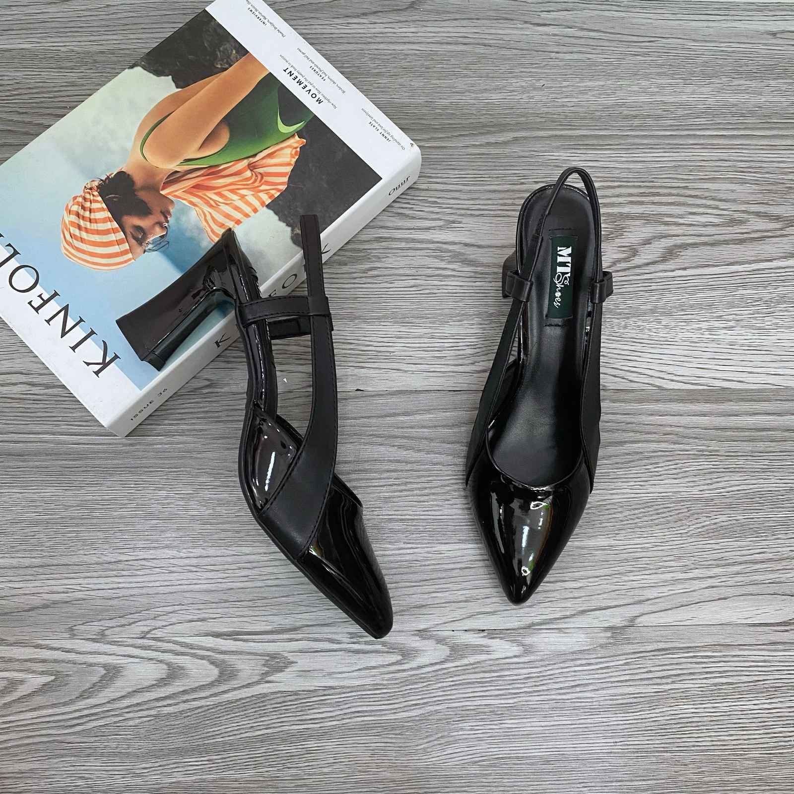 Sandal bít mũi hở gót trụ 7cm MT388 