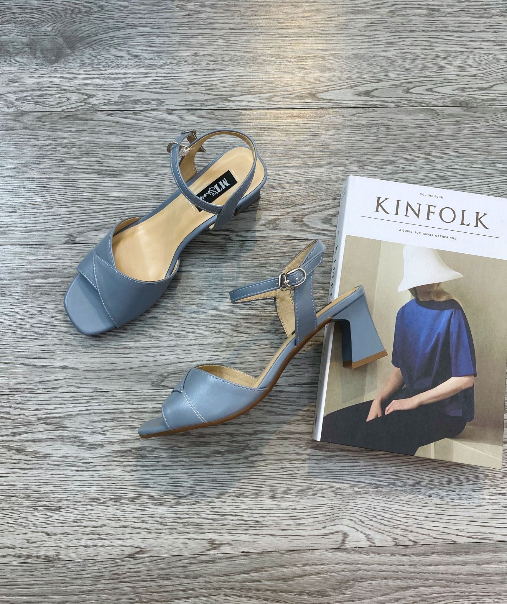  Sandal quai đắp chéo MT084 