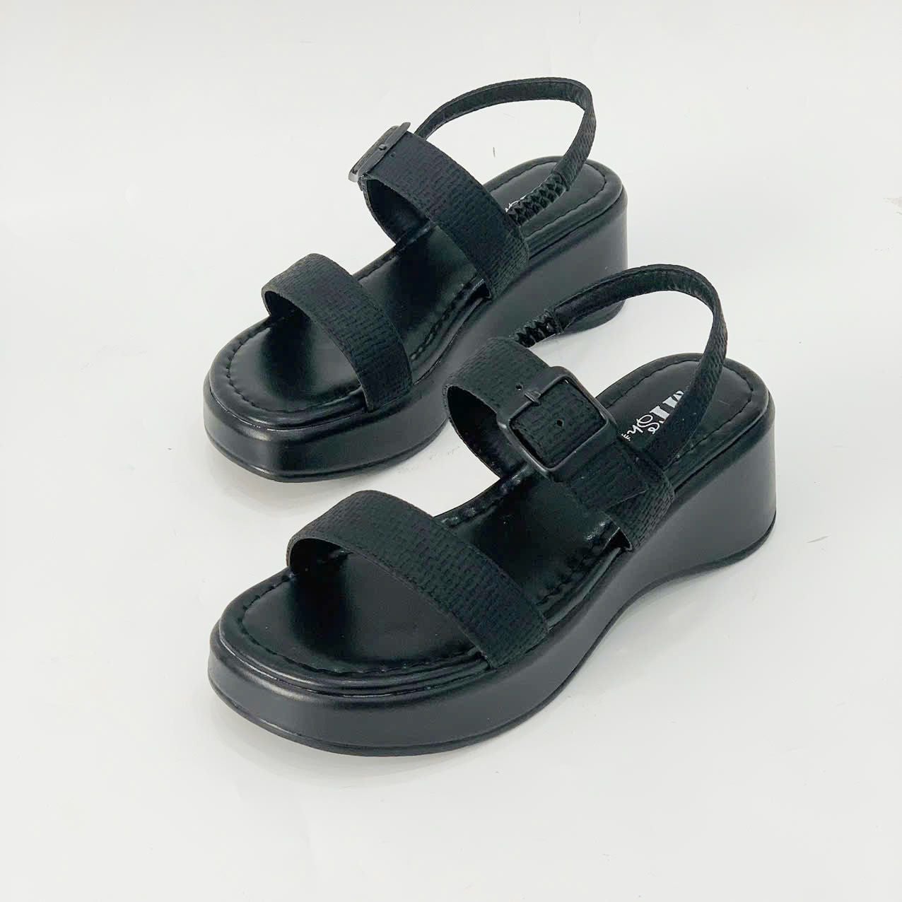 Sandal bánh mỳ quai ngang phối khóa 5cm MT151 