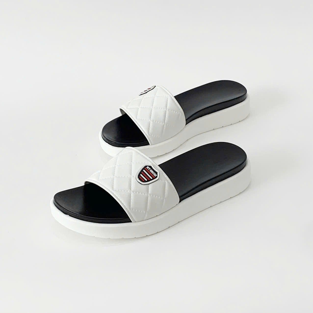  Dép quai ngang ô vuông, đế 3cm MT204 
