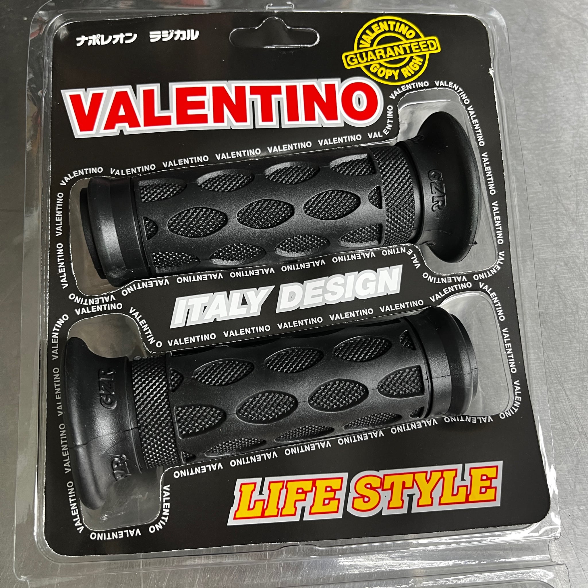 Bao tay VALENTINO Thailand