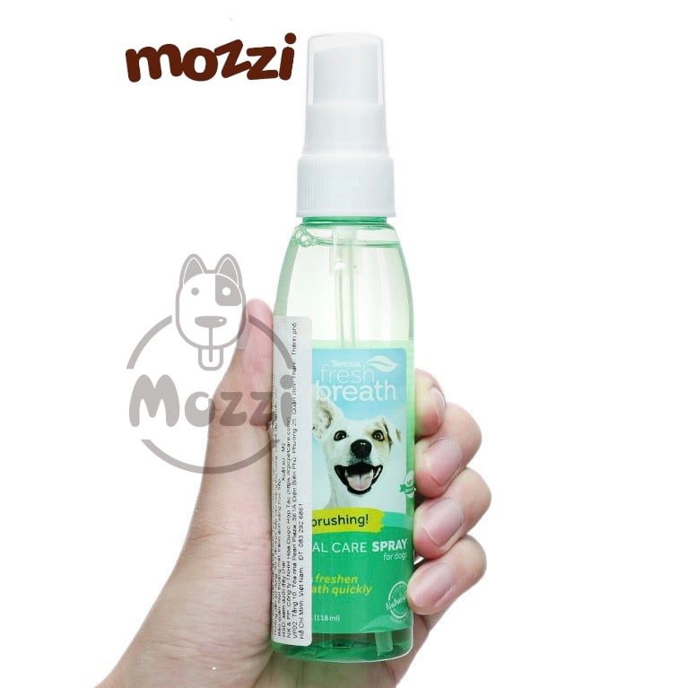 Xịt vệ sinh răng miệng Tropiclean Fresh Breath Spray Chai 118ml cho chó