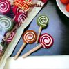 Snack cho chó Kẹo mút xoăn Love Me Thái Lan