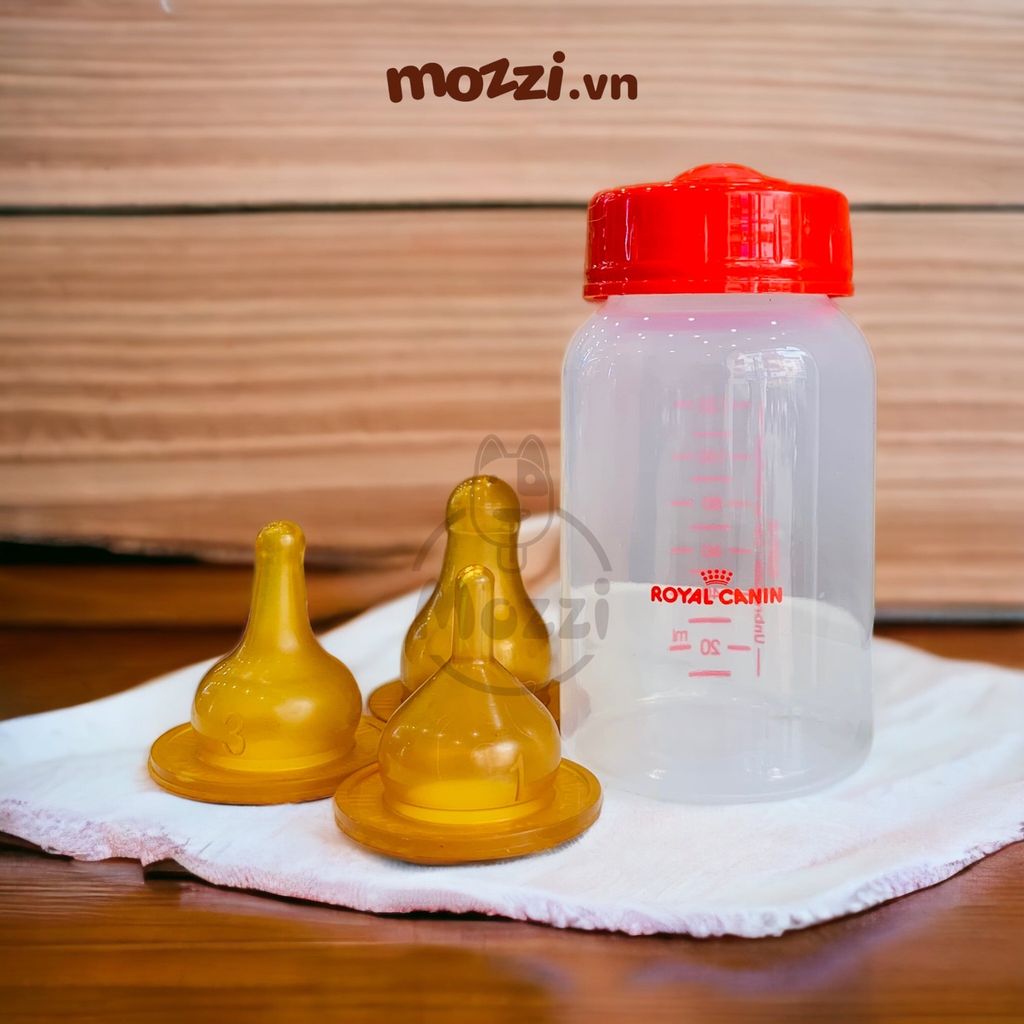 Sữa bột cho chó con sơ sinh và chó mẹ BabyDog Milk Royal Canin