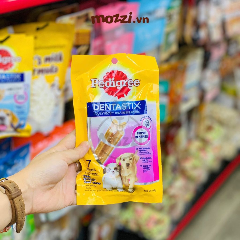 Snack cho chó Xương gặm sạch răng Dentastix Pedigree