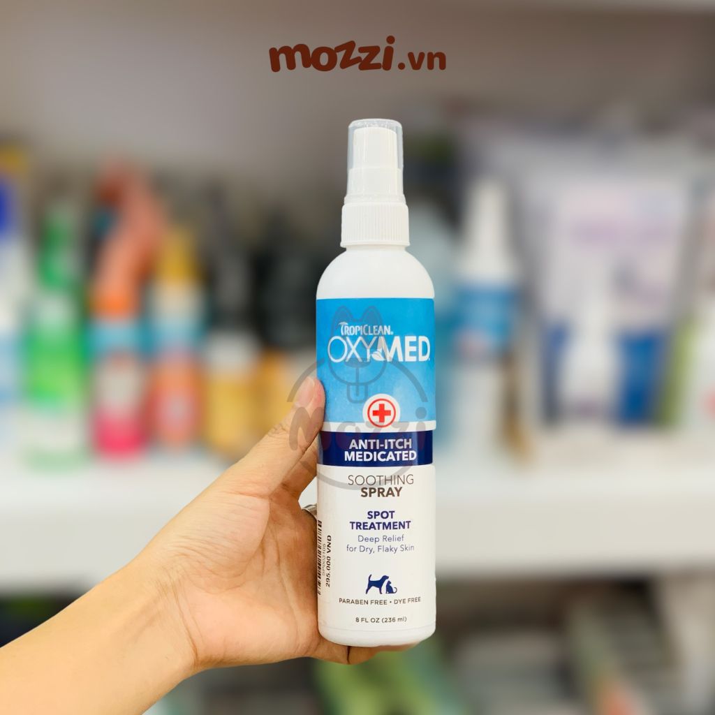 Xịt giảm ngứa viêm da tức thì Anti-Itch Tropiclean Oxymed cho chó mèo Chai 236ml