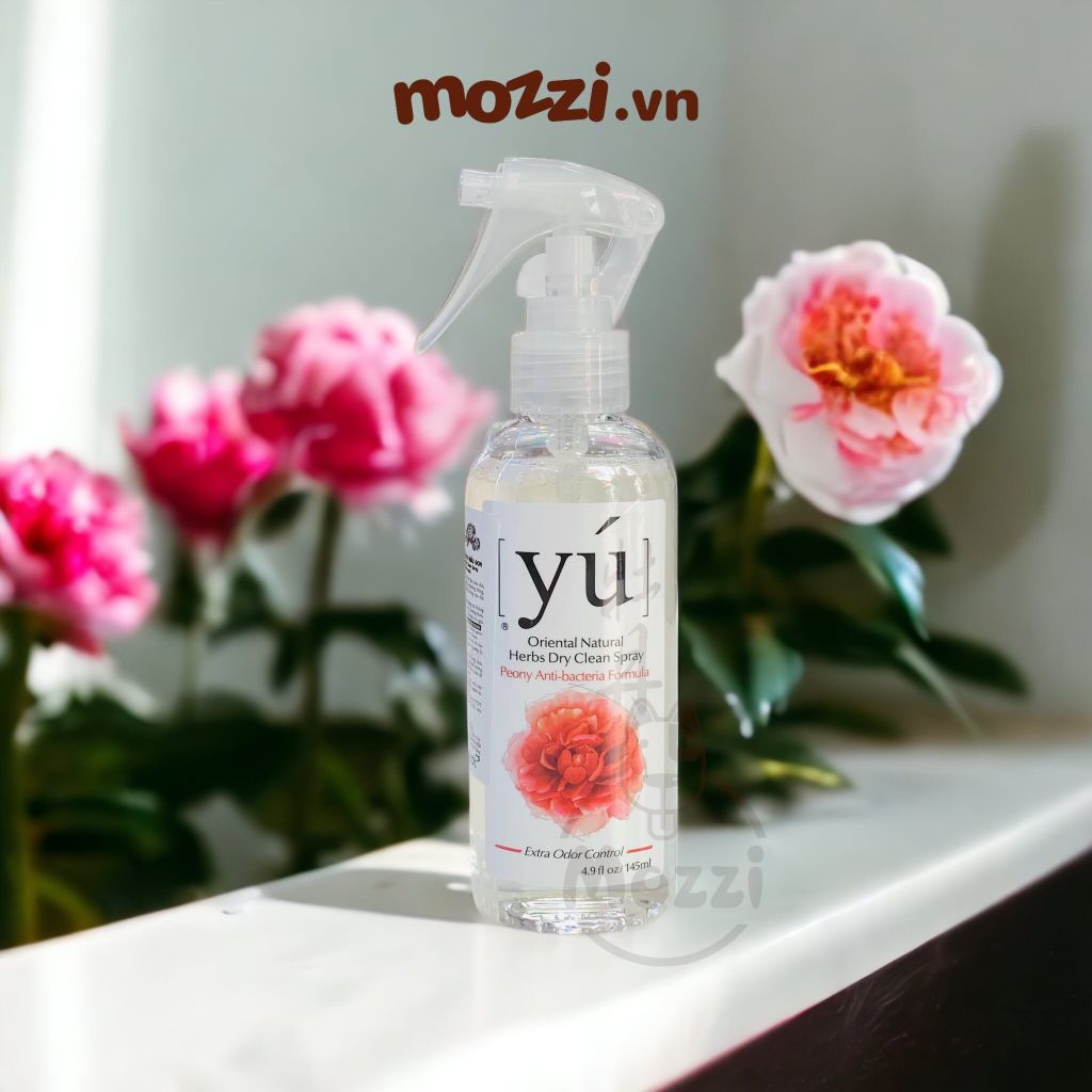Tắm khô Yú hương hoa thơm lâu dạng xịt cho chó mèo Chai 145ml