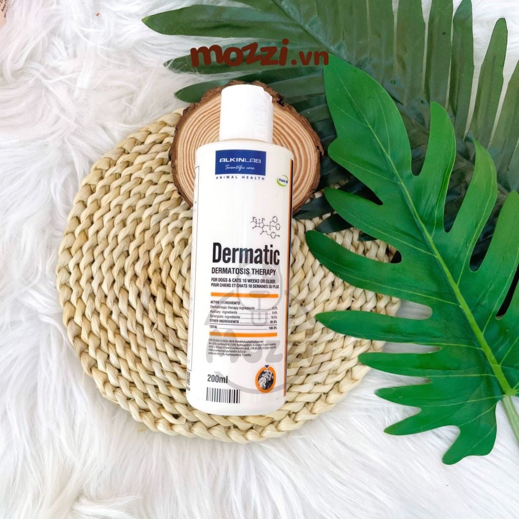 Sữa tắm Alkin Dermatic Fungamyl Chăm sóc da nấm vảy gàu, ghẻ, ngứa mưng mủ cho chó mèo Chai 200ml