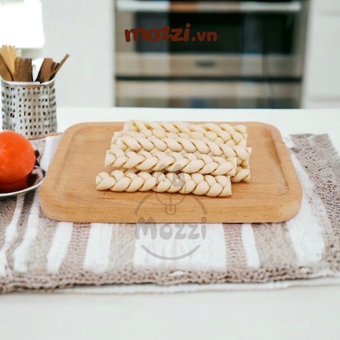 Snack cho chó Que gặm DoggyMan da bò sáp ong xoắn đôi sữa dê sạch răng thơm miệng