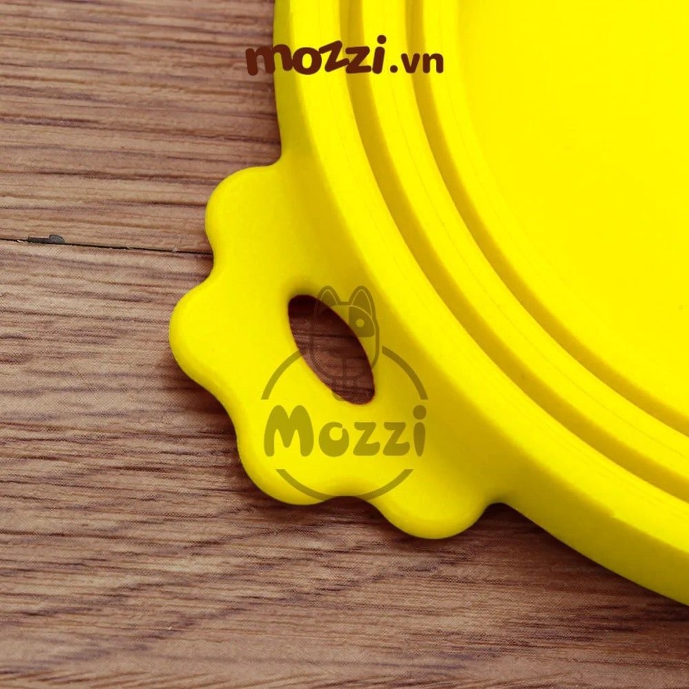 Nắp silicon bảo quản thức ăn kèm thìa