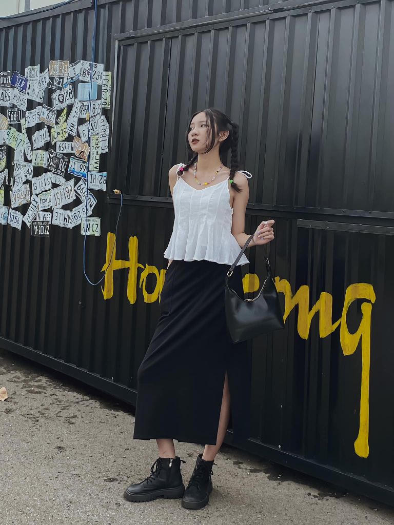 Váy đầm thun suông xẻ tà in chữ  Bỏ Sỉ Quần Áo