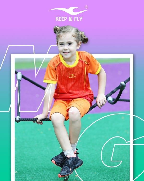 Bộ áo bóng đá Magic Kid cam