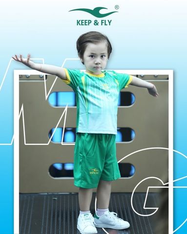 Bộ áo bóng đá Magic Kid xanh két