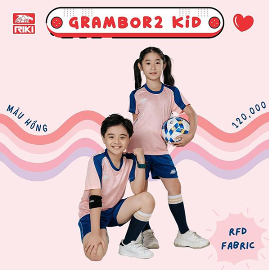 Quần áo đá banh trẻ em không logo Riki Grambor 2 màu hồng