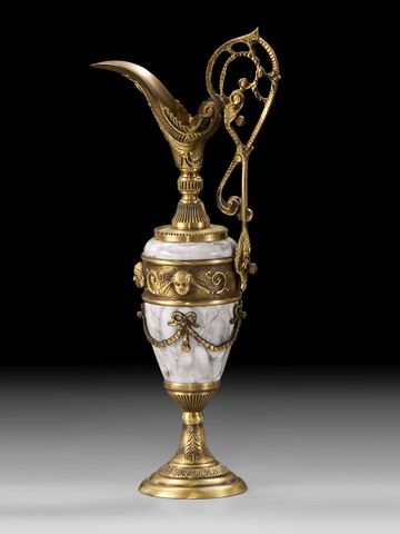 Bình hoa màu xám ghi đính JUG CLEOPATRA bằng đồng Virtus - 8553G