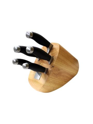 Hình ảnh BỘ DAO SHIKOKU 8 MÓN 045777 đa năng trong gian bếp