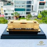 Mô Hình Dinh Độc Lập Mạ Vàng
