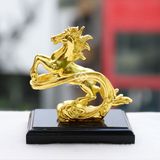 Tượng Ngựa vàng vờn mây