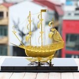 Quà tặng thuyền buồm phong thuỷ mạ vàng