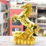 Tượng Ngựa vàng Thịnh Vượng