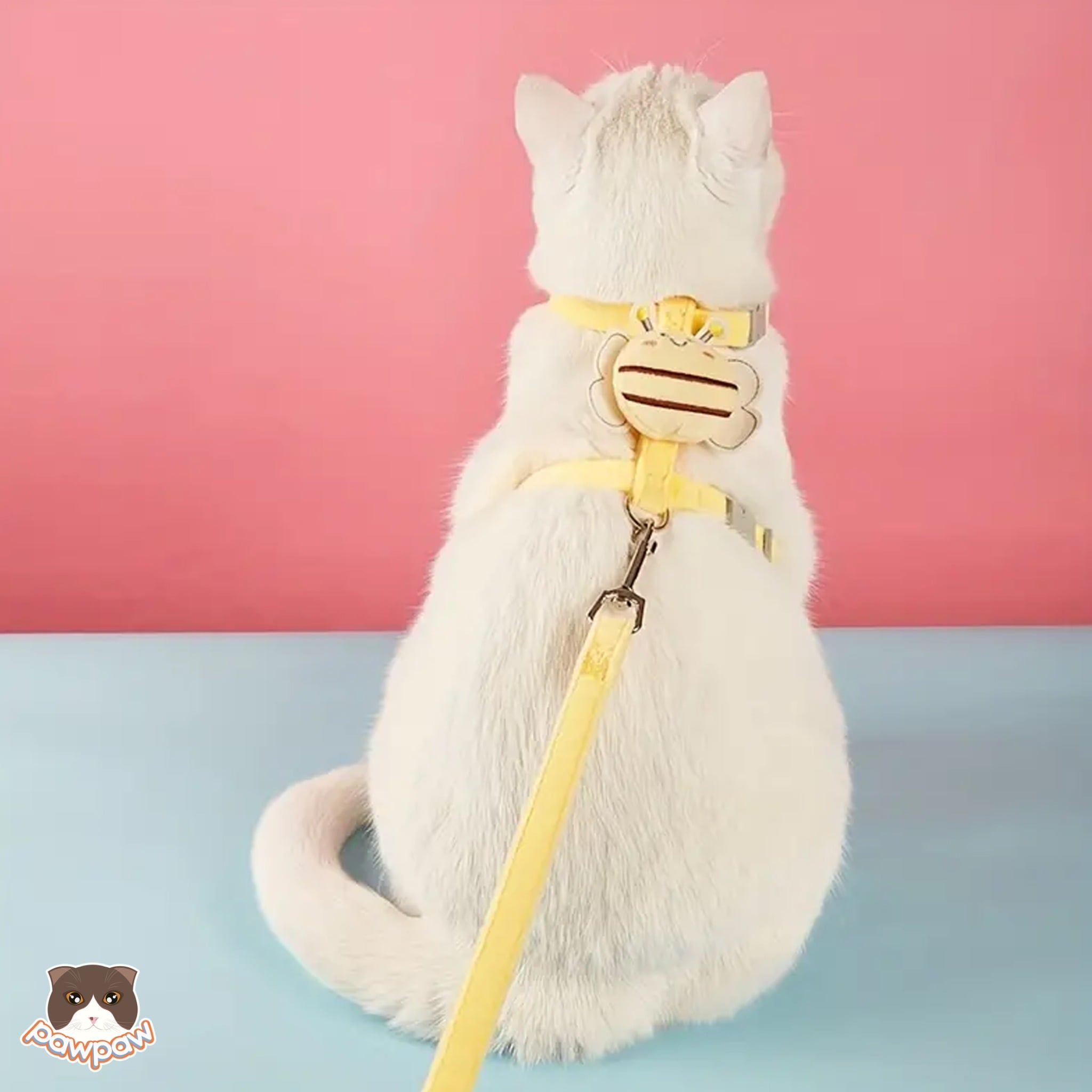  Đai dắt hình con ong / con thỏ cho chó mèo 