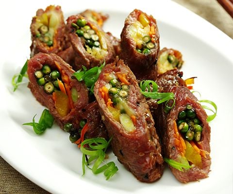  Bò Cuộn Tiêu Xanh - Beef Rolls With Fresh Green Pepper 