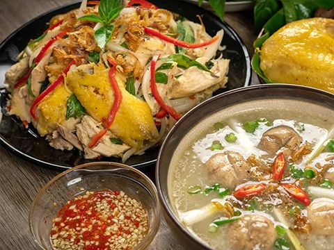  Cháo Gà & Gỏi Gà ( Nguyên con) - Chicken Porridge & Vietnamese Style Chicken Salad 