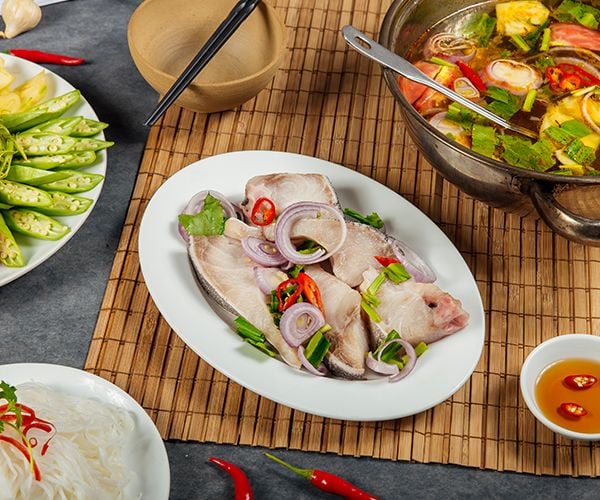  Lẩu Cá Bớp Nấu Chua - Cobia Fish Hot Pot 