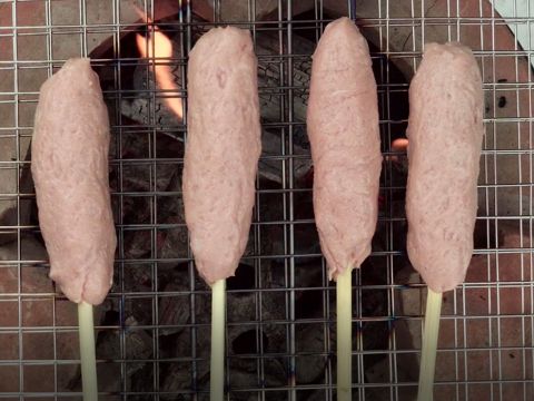  Nem Ninh Hòa Sống - Nha Trang Style Prepared Pork Meat ( 500gr) 