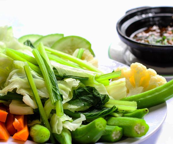  Rau Củ Luộc Kho Quẹt - Boiled Vegetables & Braised Fish Sauce 