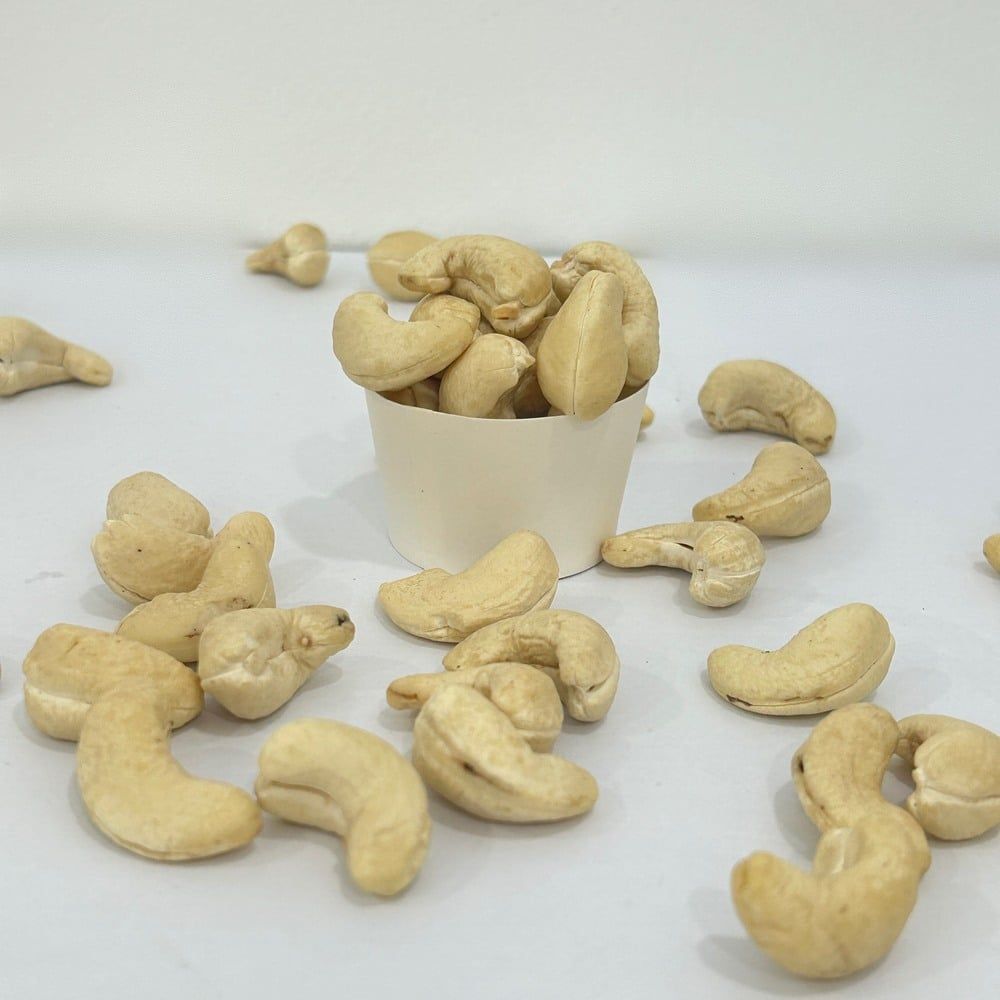  Unsalted Roasted Cashew Nuts 