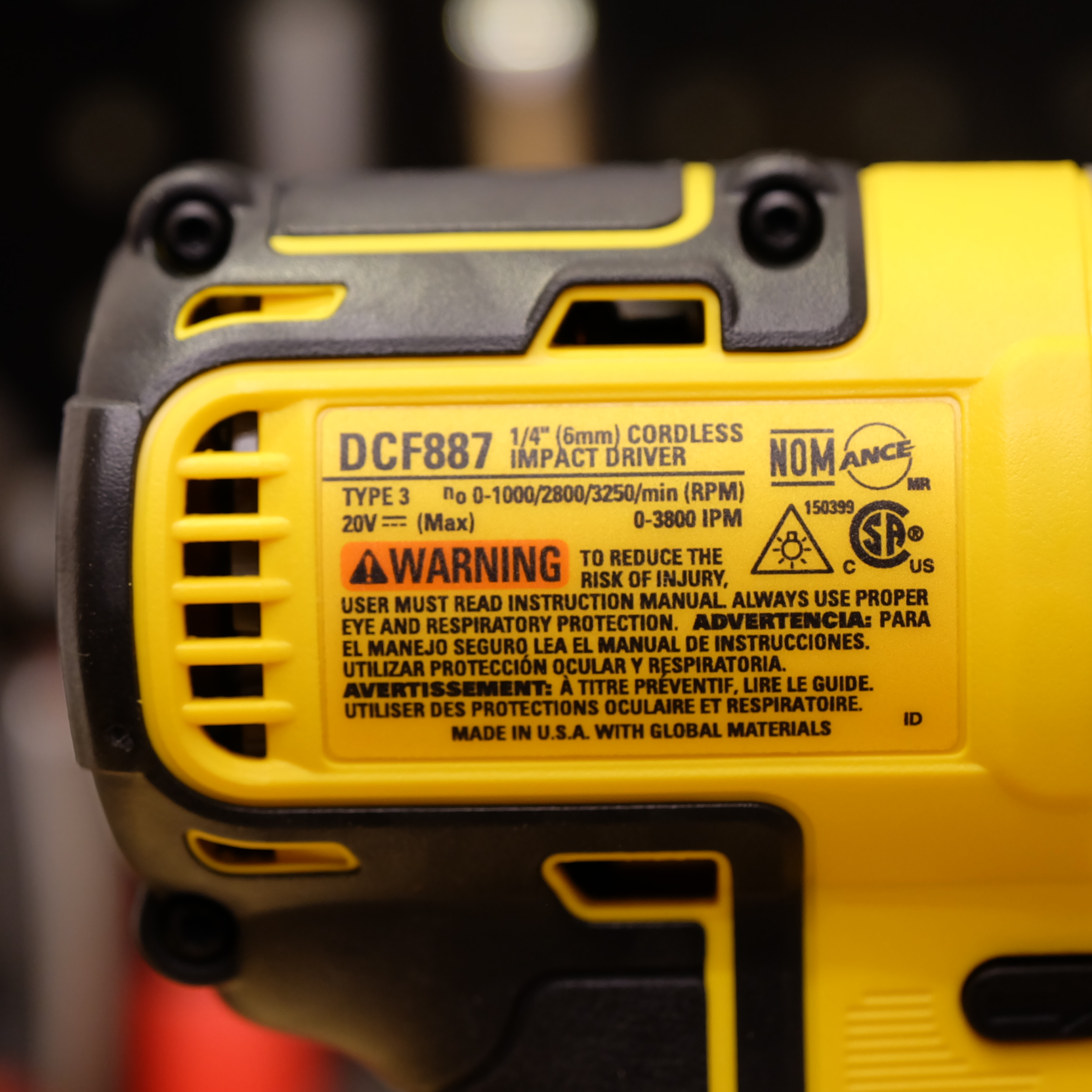 Thân máy vặn vít Dewalt 20v DCF887 (USA)